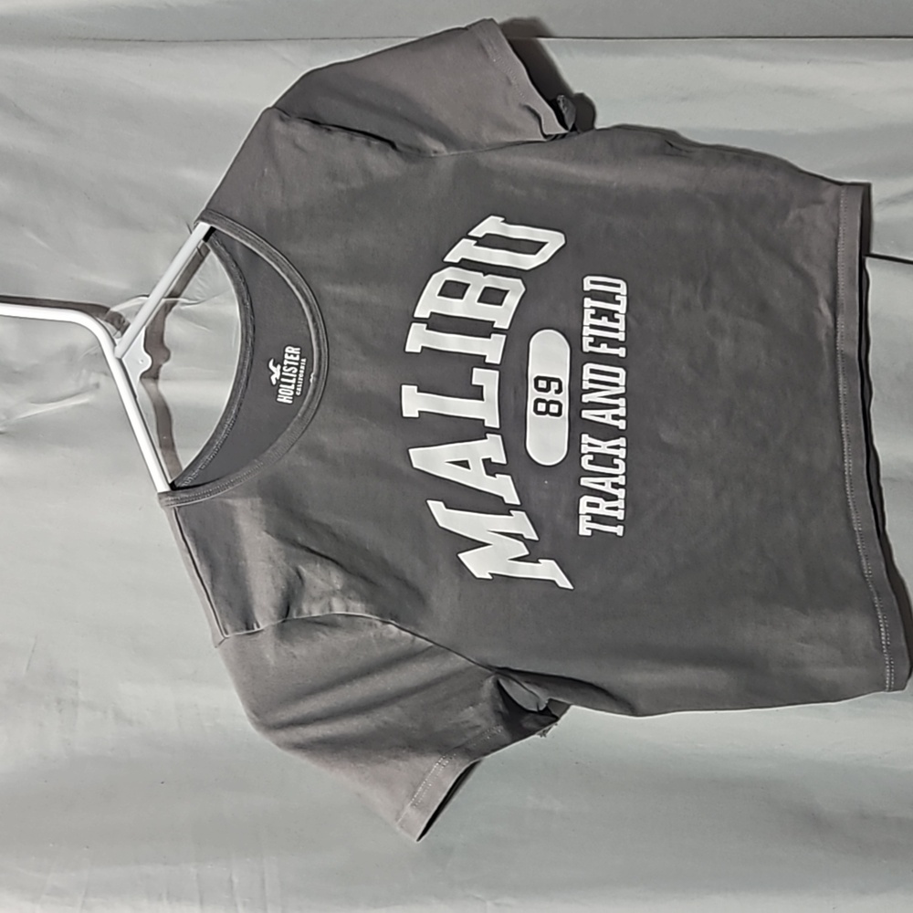 HOLLISTER CROP TOP